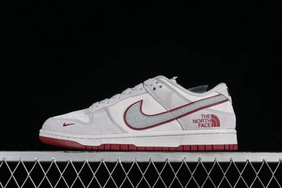 Nike Dunk Low The North Face CDG Collaboration - Grey Skateboard Shoes - DQ1098-336