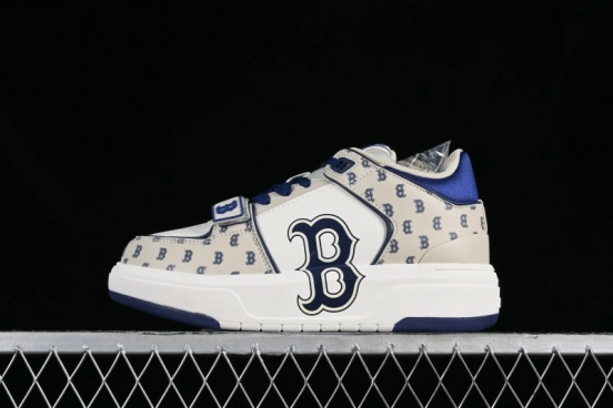 MLB Chunky Liner New York Yankees Lightweight Platform Sneakers with 6cm Height Increase - 3ASXLM13N43BGL