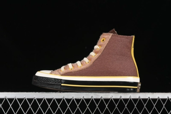 Converse Zoo Happy Pets Series High-Top Fleece-Lined Casual Sneakers with Animal-Themed Design - A12767C